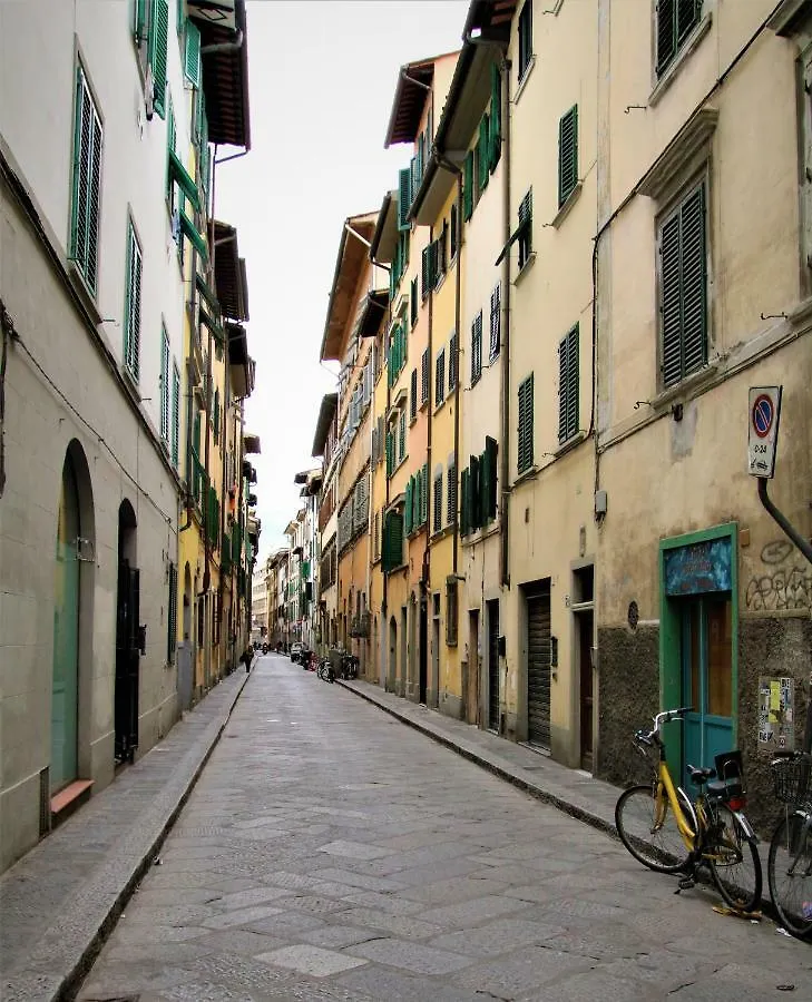 Historic Center Palace - Huge 4 Bedrooms Santa Croce Apartment - By Likehomeflorence 0*, Florence